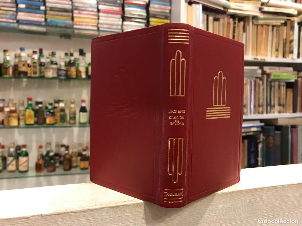Libros de segunda mano: DICKENS. CANCI&Oacute;N DE NAVIDAD. EL GRILLO DEL HOGAR. Ed. AGUILAR, 1967. CRISOL 19