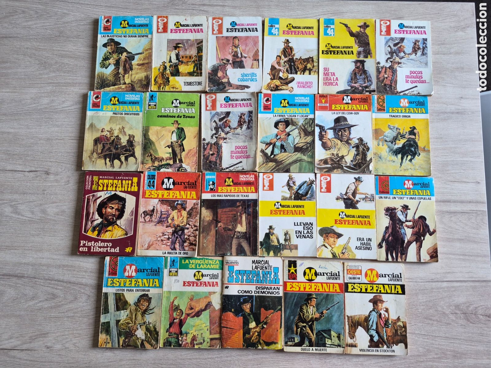 Libros de segunda mano: Lote 24 novelas del Oeste, Marcial Lafuente Estefan&iacute;a - de 15, 20, 25 y 30 pesetas - A&ntilde;os 70 .
