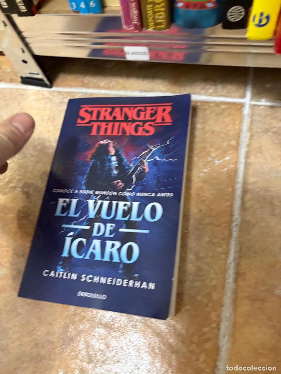 Libros de segunda mano: BLAS103D El vuelo de &Iacute;caro &mdash; Caitlin Schneiderhan &mdash; Crossbooks STRANGER THINGS
