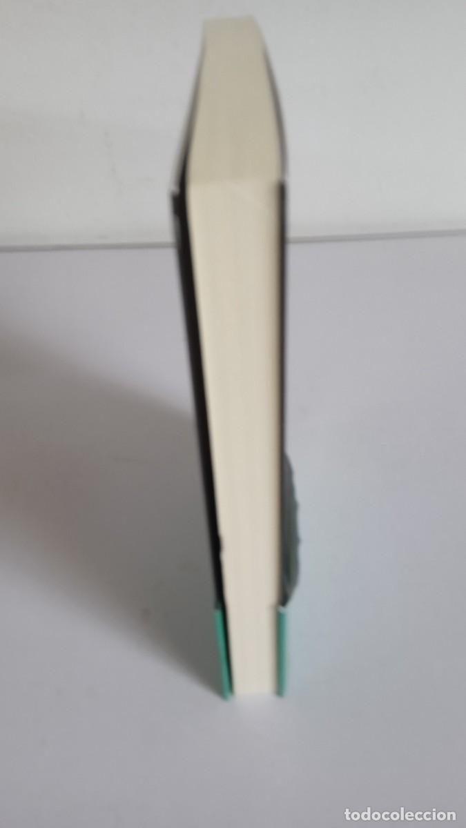 Libros de segunda mano: UNA HISTORIA RID&Iacute;CULA - Foto 4