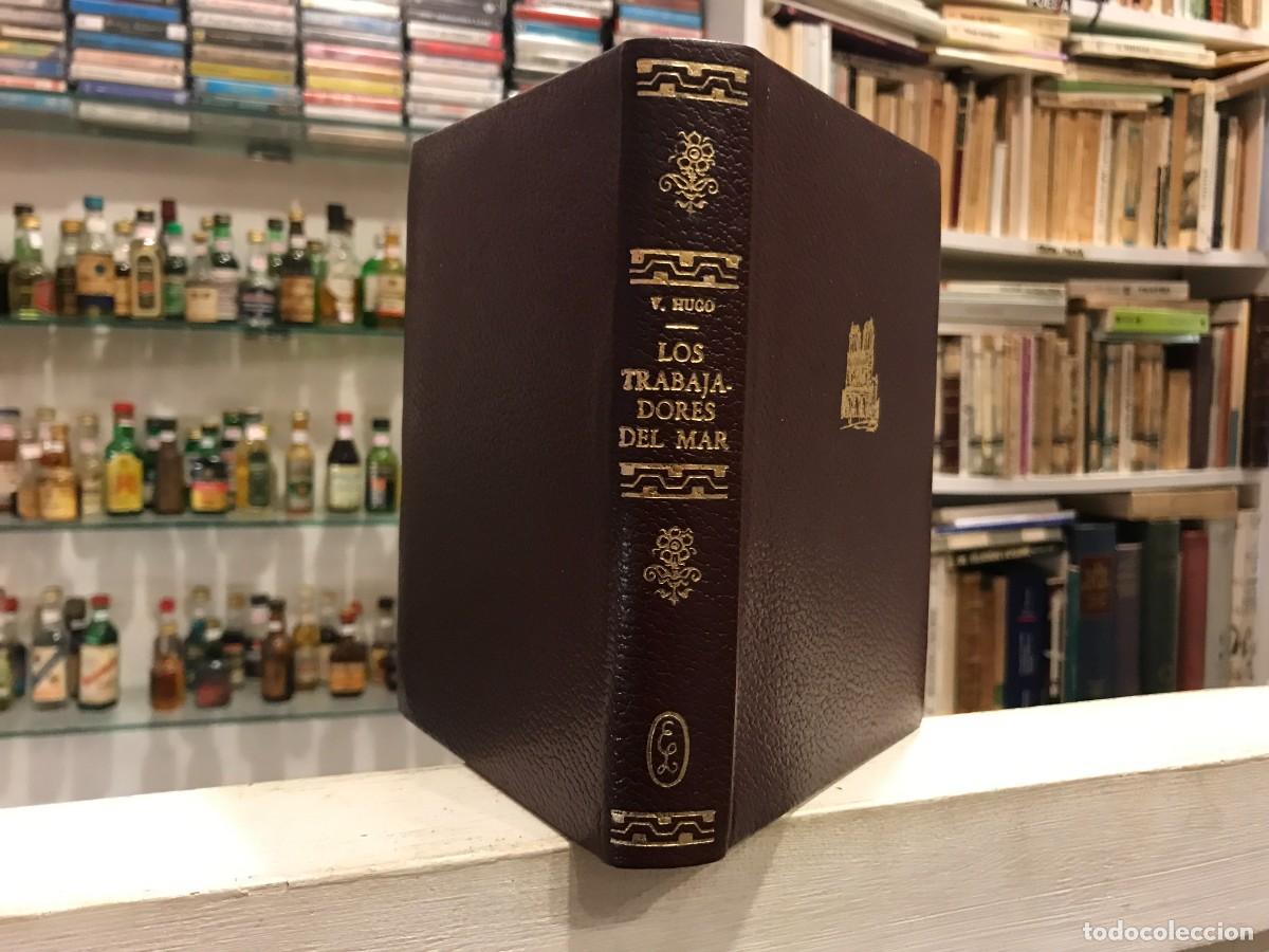 Libros de segunda mano: VICTOR HUGO . LOS TRABAJADORES DEL MAR. ED. LORENZANA, 1965