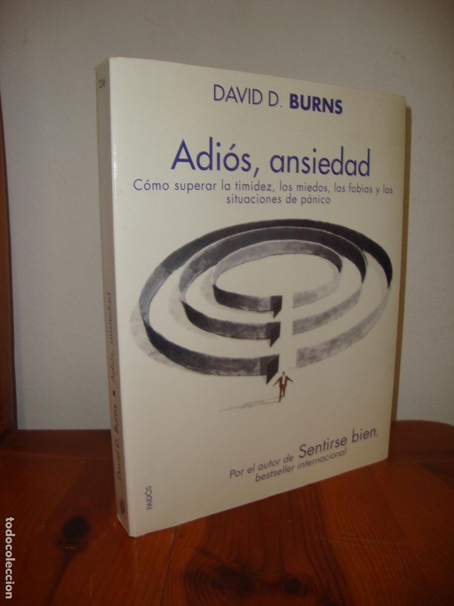Libros de segunda mano: ADIOS ANSIEDAD (PAIDOS) - DAVID D. BURNS - Foto 1