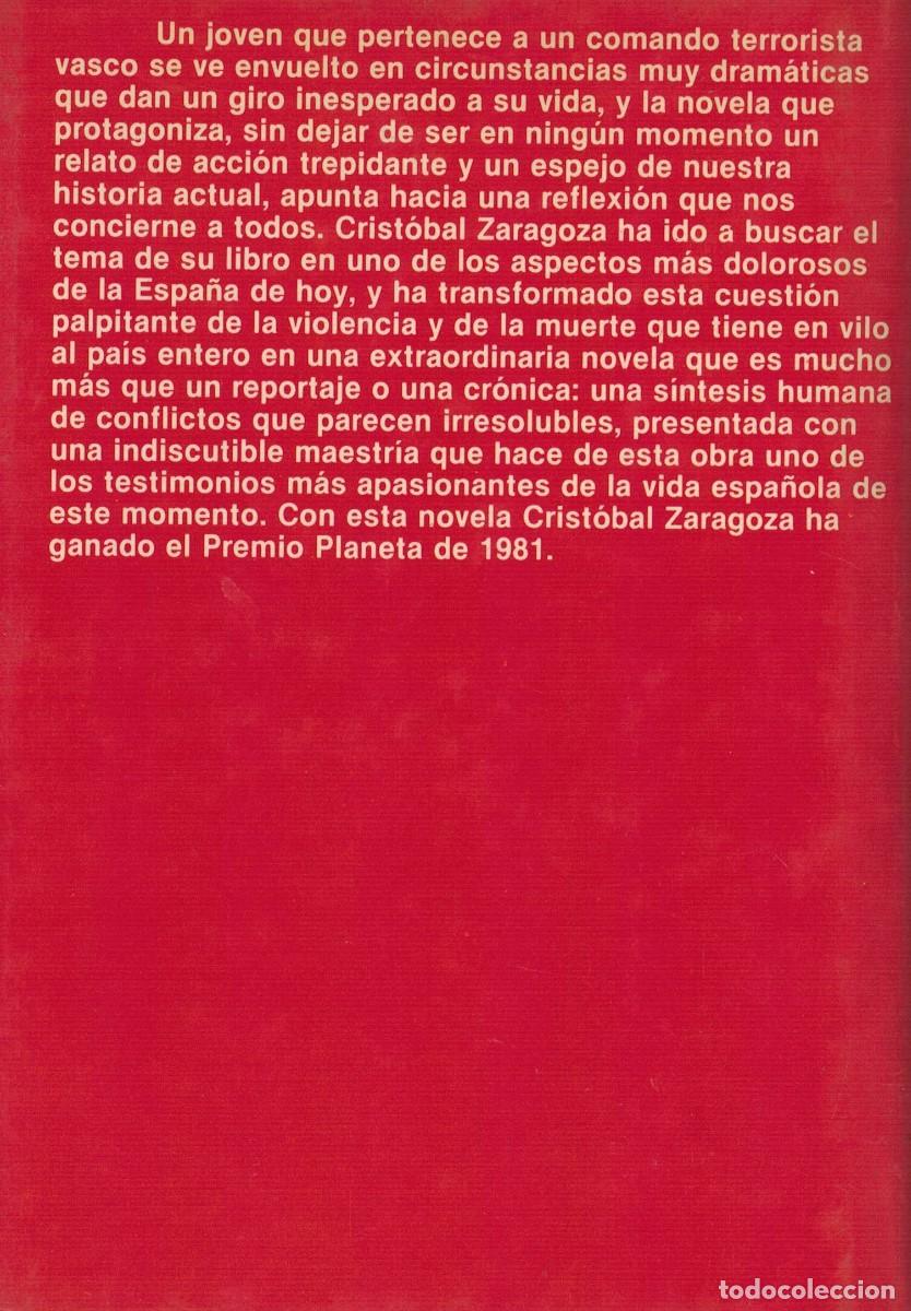 Libros de segunda mano: Crist&oacute;bal Zaragoza, Y Dios en la &uacute;ltima playa - Foto 2