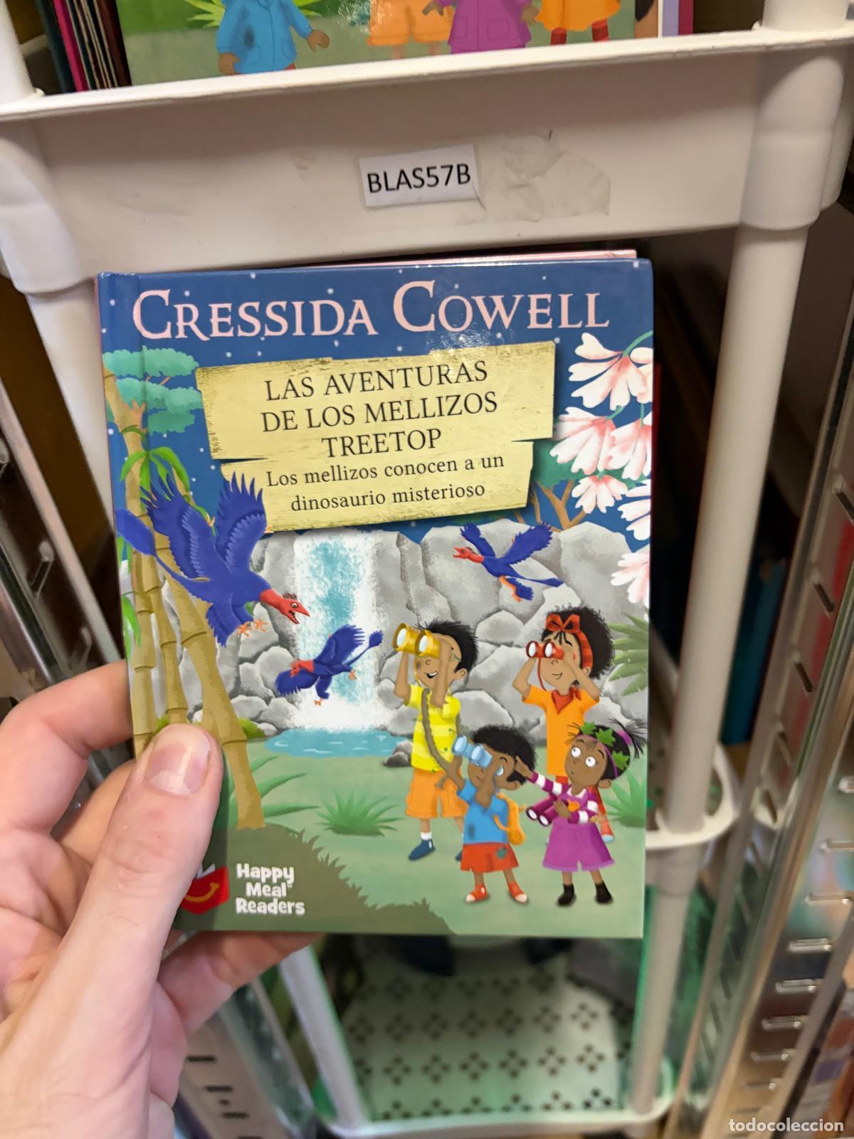 Second hand books: BLAS57B &mdash; Las aventuras de los mellizos Treetop &mdash; Los mellizos conocen a un dinosaurio misterioso &mdash;