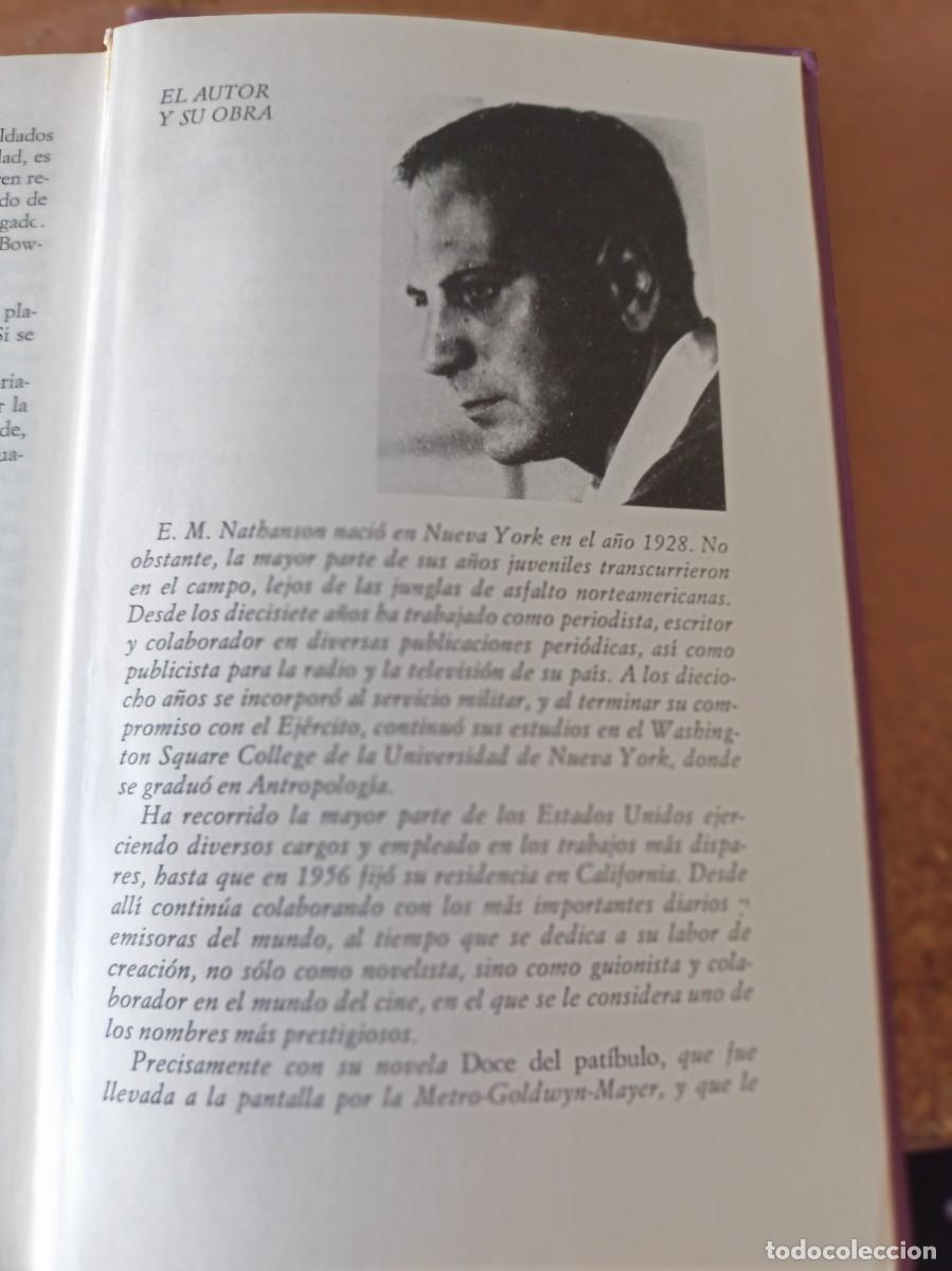 Libros de segunda mano: Doce del pat&iacute;bulo - E.M. Nathanson - Foto 2