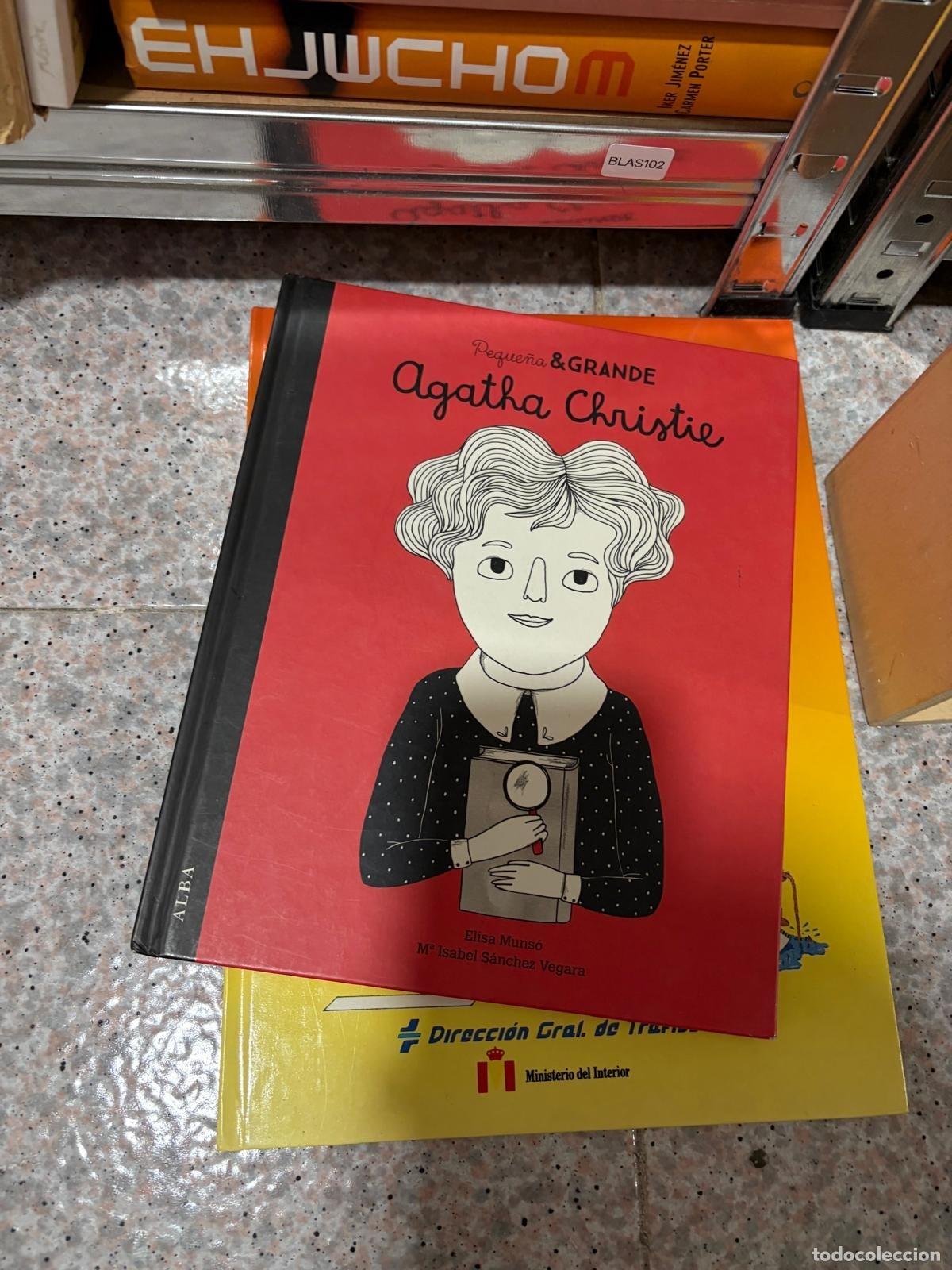Libros de segunda mano: BLAS102 AGATHA CHRISTIE Elisa Muns&oacute; y M&ordf; Isabel S&aacute;nchez Vegara Alba Colecci&oacute;n Peque&ntilde;a & Grande