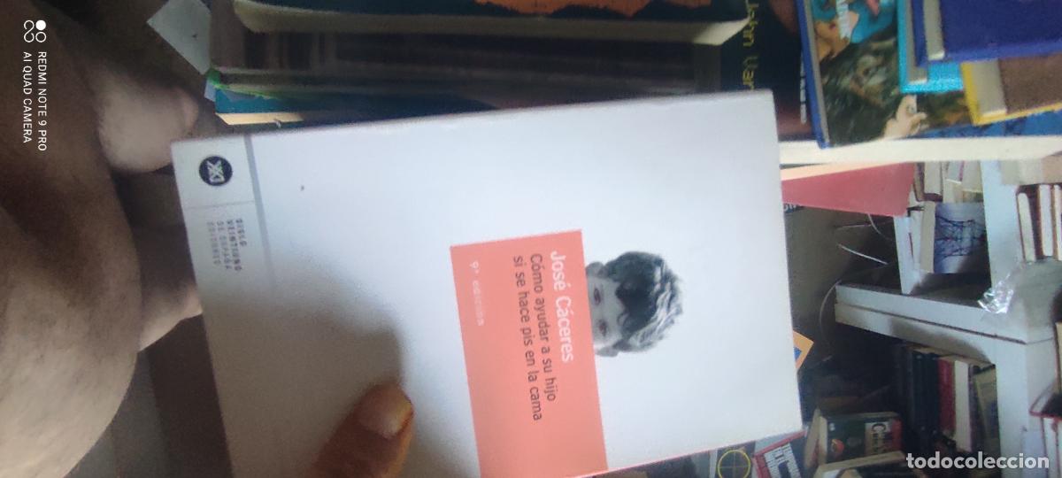 Libros de segunda mano: C&Aacute;CERES, Jos&eacute;.- - C&oacute;mo ayudar a su hijo si se hace pis en la cama.