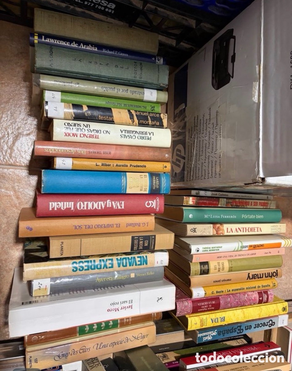 Libros de segunda mano: Lote HP 30 libros novelas en espa&ntilde;ol, cronin, terenci moix, robert graves&hellip;