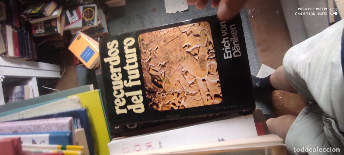 Libri di seconda mano: Recuerdo del futuro, Von Daniken