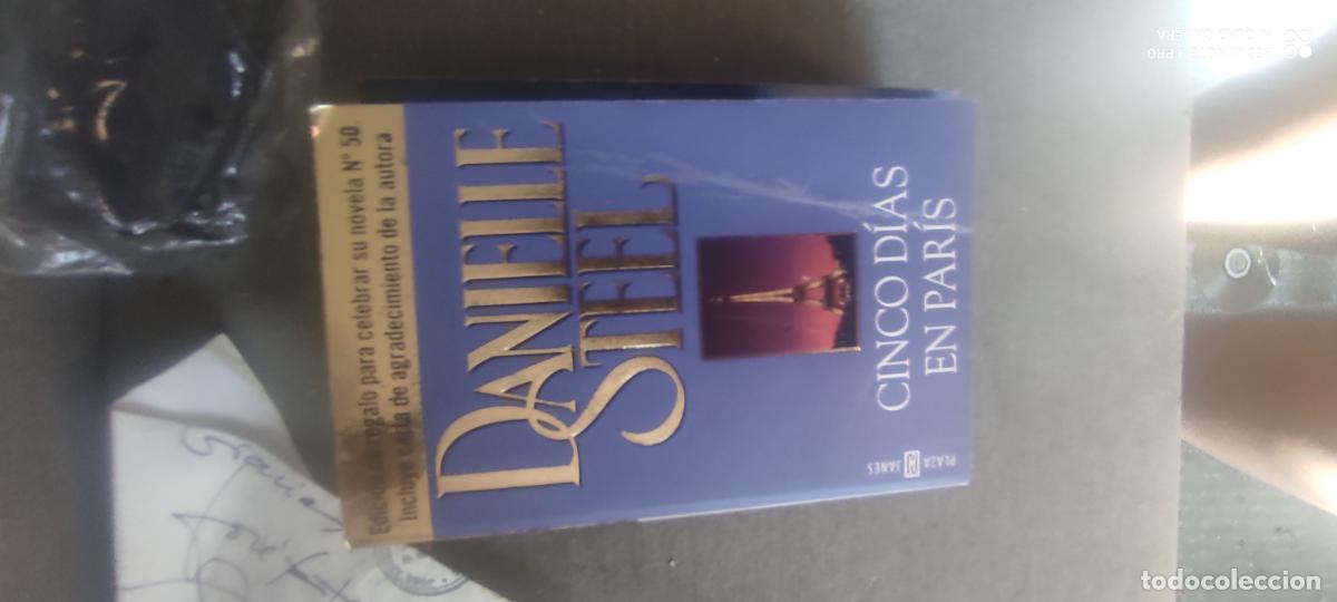 Libros de segunda mano: Cinco d&iacute;as en Par&iacute;s. D. Steele