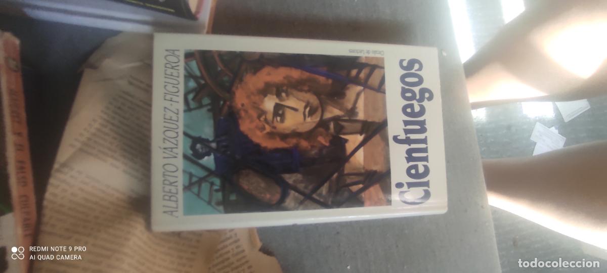 Libros de segunda mano: Cienfuegos. De V&aacute;zquez Figueroa