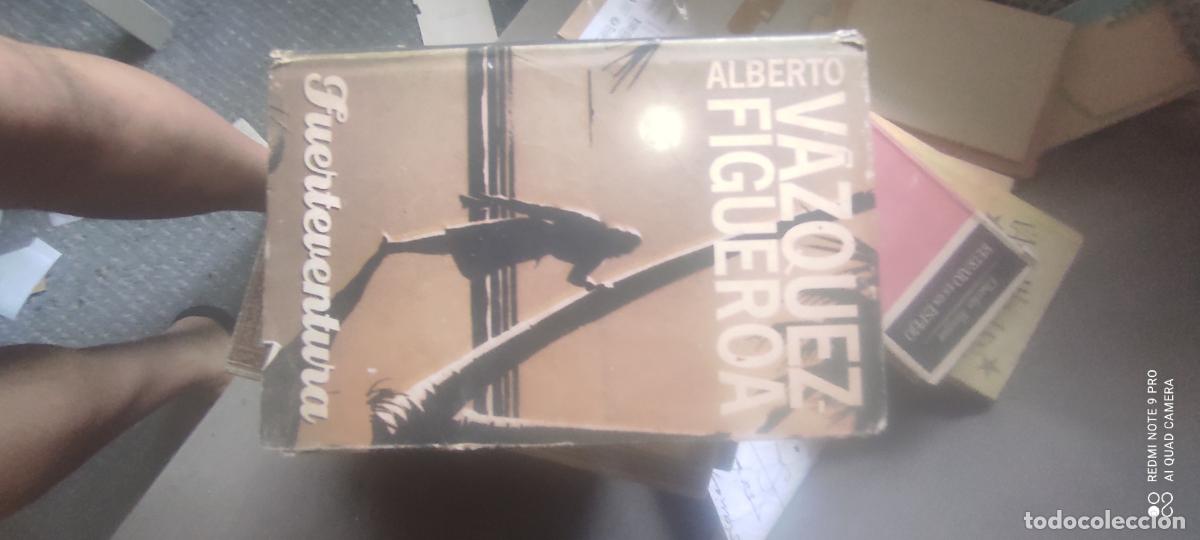 Libros de segunda mano: Fuerteventura, V&aacute;zquez Figueroa