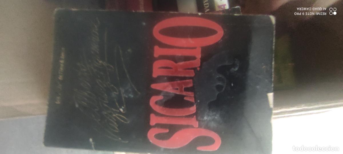 Libros de segunda mano: Sicario, de V&aacute;zquez-Figueroa - Foto 1