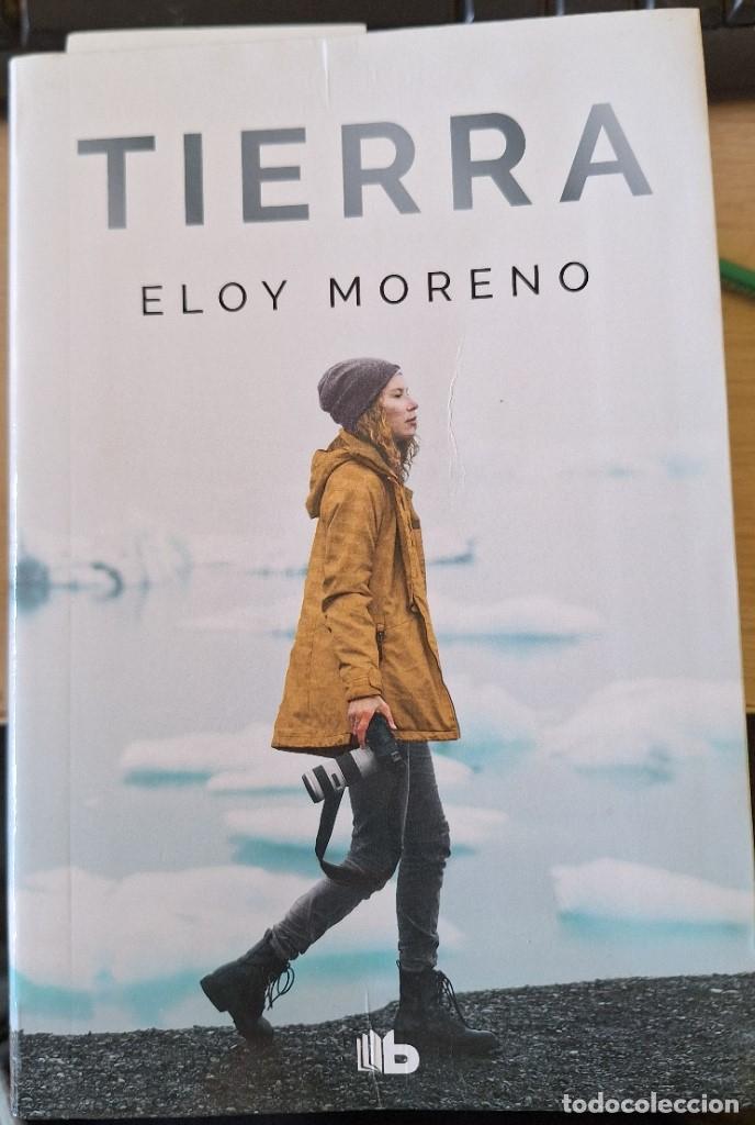 Libros de segunda mano: TIERRA. - MORENO, Eloy.