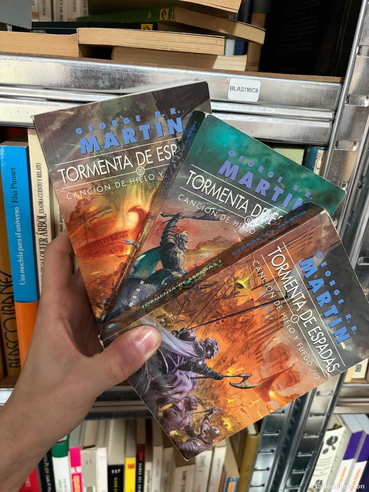 Libros de segunda mano: Tormenta de espadas. Canci&oacute;n de hielo y fuego / 3. Tomos I, II y III