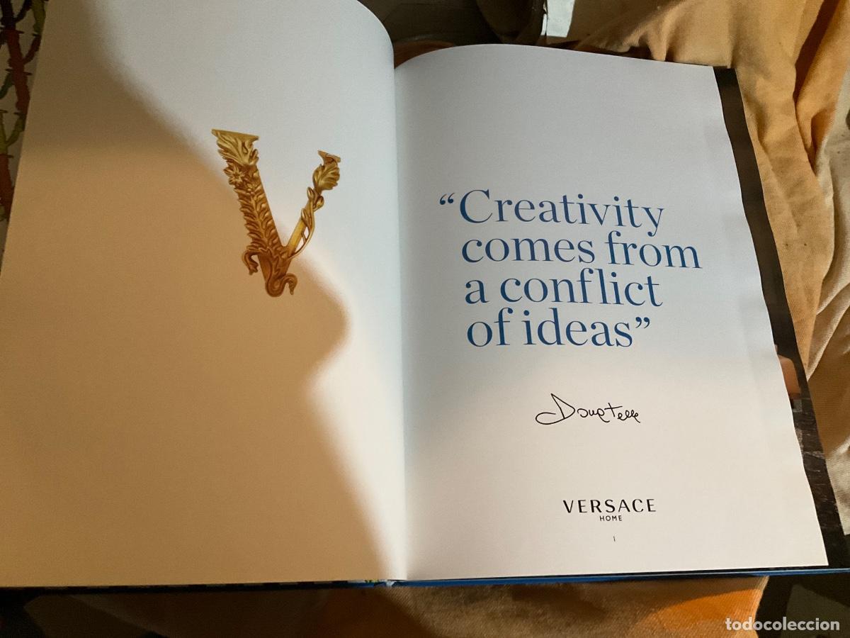 Libros de segunda mano: Cat&aacute;logo Versace home libro - Foto 2