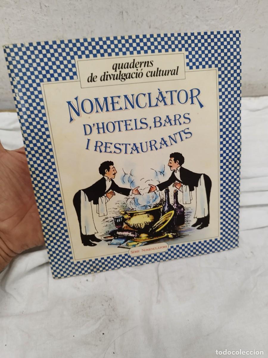 Libros de segunda mano: Libro Nomencl&agrave;tor D'hotels, Bars I Restaurants - Quaderns De Divulgaci&oacute; Cultural (Catal&aacute;n).