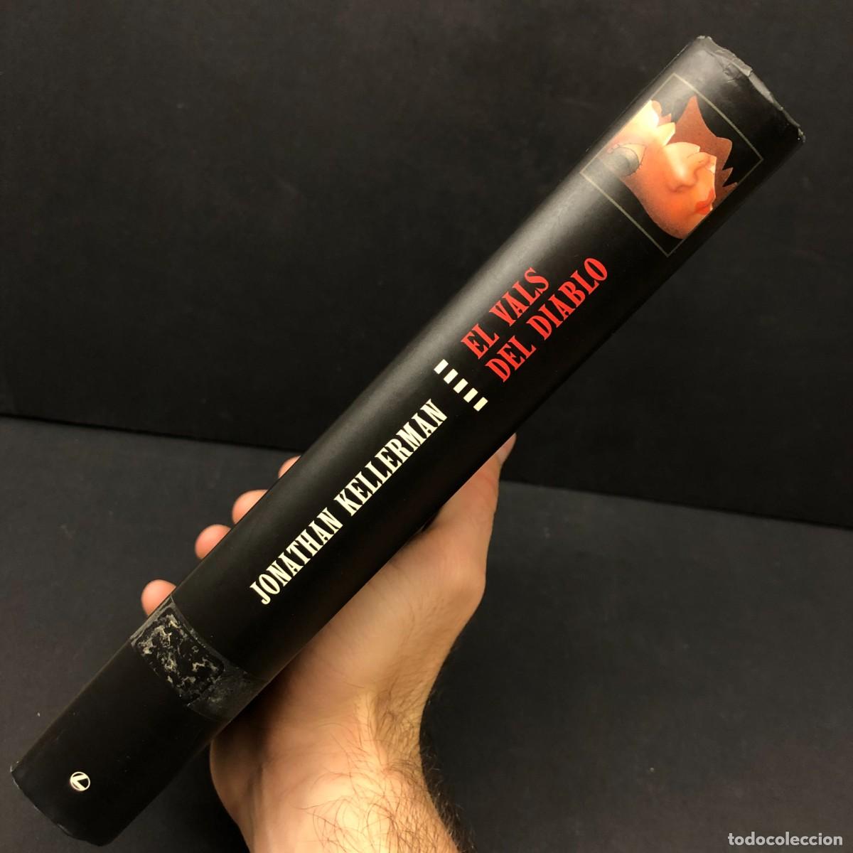 Libros de segunda mano: JONATHAN KELLERMAN - EL VALS DEL DIABLO - C&Iacute;RCULO DE LECTORES / 294 - Foto 3