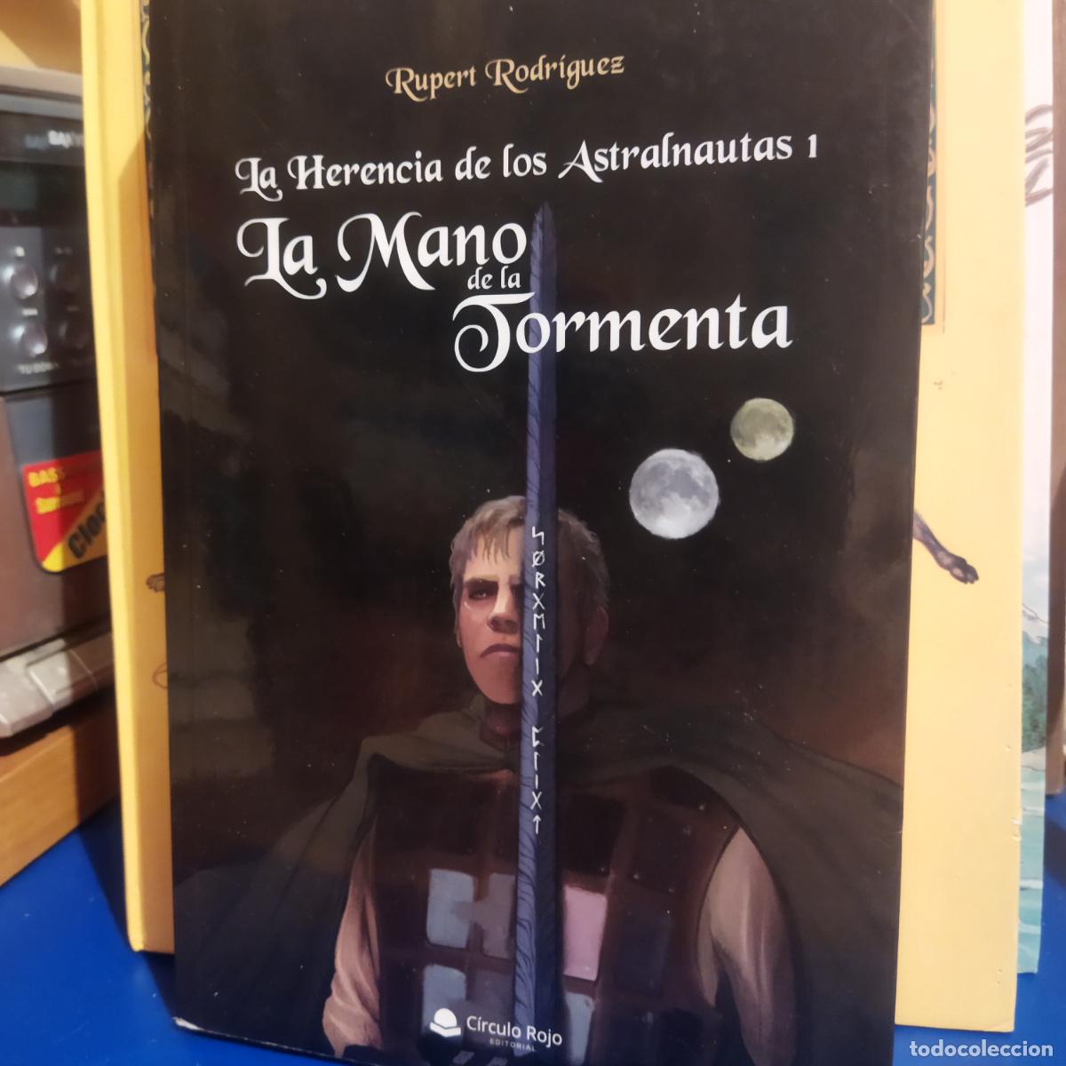 Libros de segunda mano: La mano de la tormenta - Foto 1
