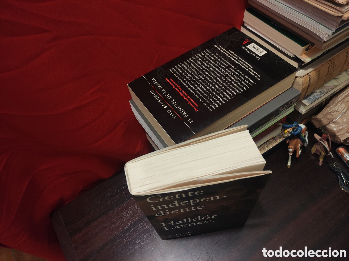 Libros de segunda mano: Halld&oacute;r Laxness - Gente independiente - Turner 2004 - Foto 3