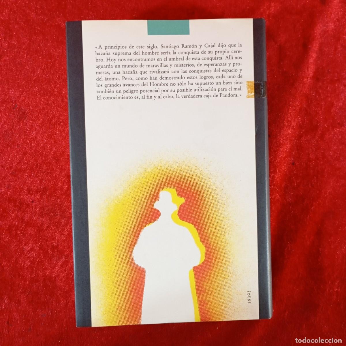Libros de segunda mano: LARRY COLLINS - LABERINTO - C&Iacute;RCULO DE LECTORES / 832 - Foto 2
