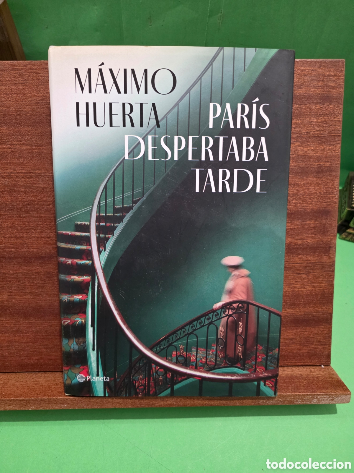 Libri di seconda mano: M&Aacute;XIMO HUERTA...&rdquo;&rdquo;PAR&Iacute;S DESPERTABA TARDE&rdquo;&rdquo;...PLANETA...2024...