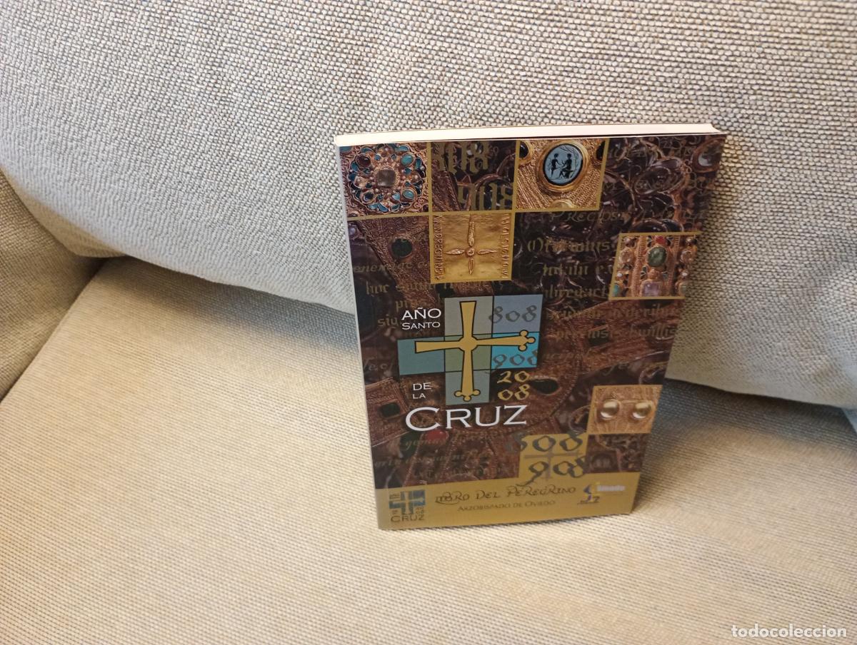 Livros em segunda m&atilde;o: A&Ntilde;O SANTO DE LA CRUZ LIBRO DELPEREGRINO OVIEDO 2008