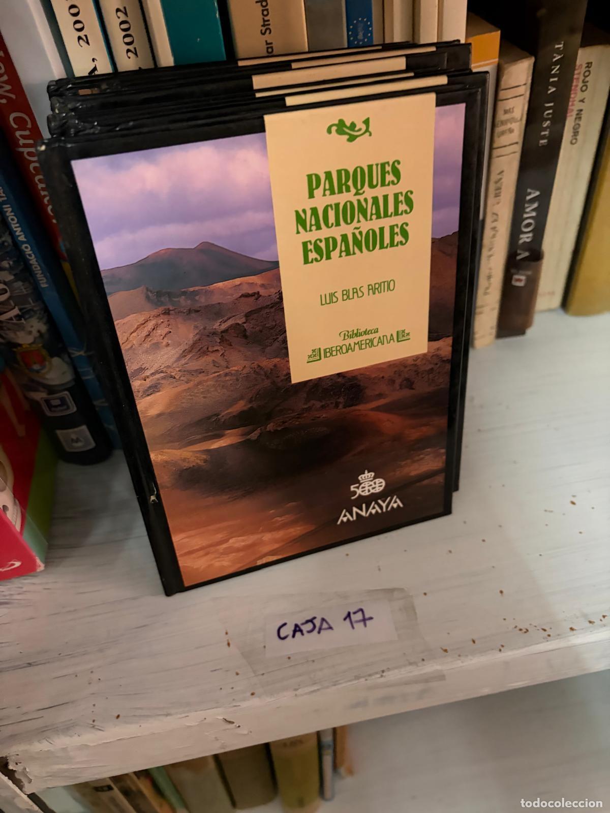 Libri di seconda mano: CAJA17 Luis Blas Aritio Parques nacionales espa&ntilde;oles