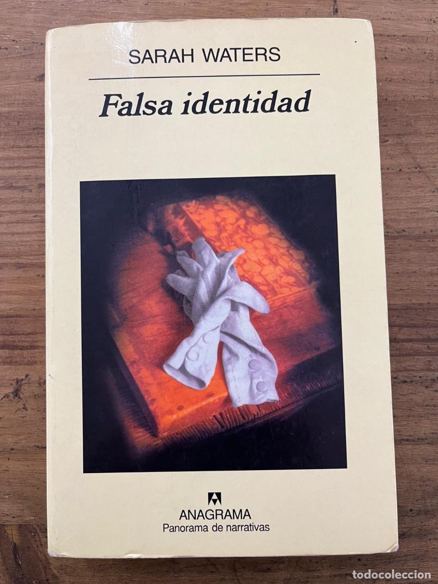 Libros de segunda mano: Falsa identidad (Sarah Waters) - Foto 1
