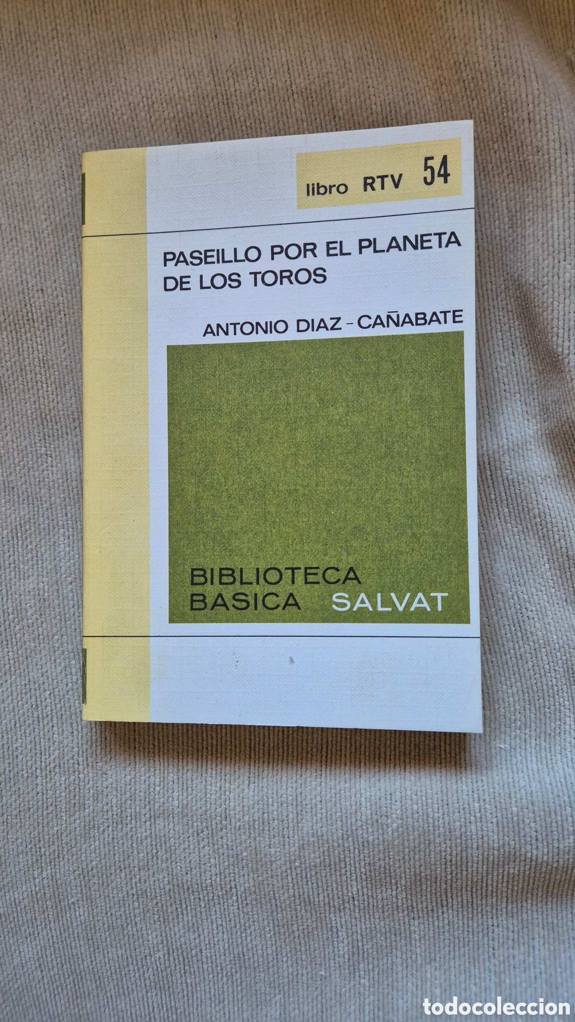 Second hand books: Paseillo por el planeta de los toros