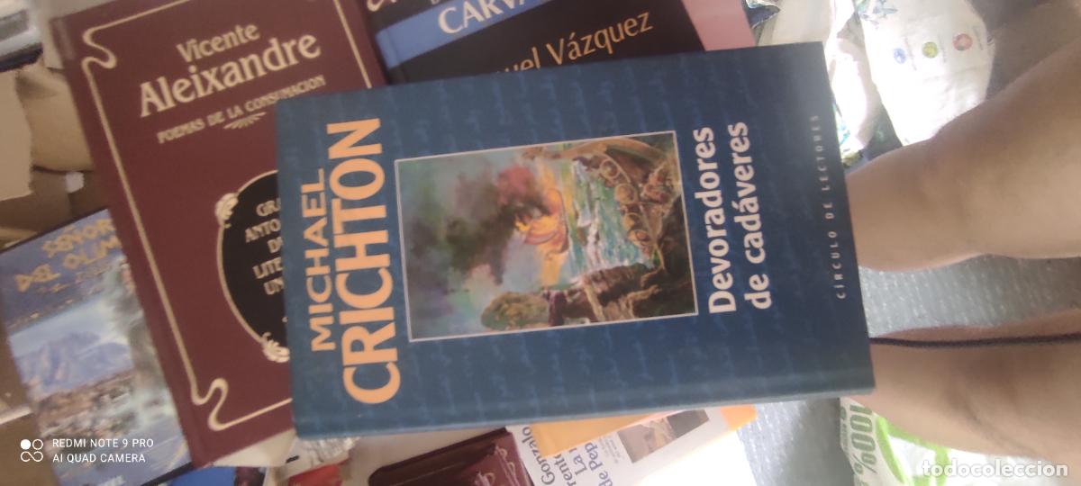 Libros de segunda mano: Devoradores de cad&aacute;veres. Michael Crichton