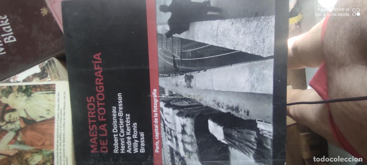 Libros de segunda mano: Maestros de la fotograf&iacute;a. Paris, capital de la fotograf&iacute;a. Colecci&oacute;n P&uacute;blico