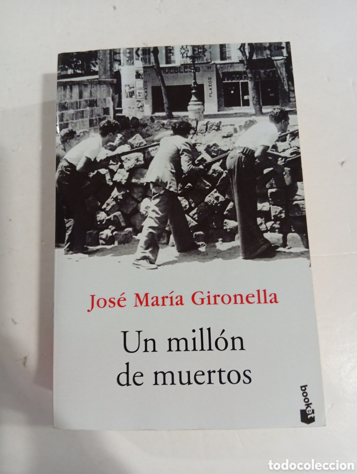 Libros de segunda mano: Un mill&oacute;n de muertos Jos&eacute; Mar&iacute;a Gironella