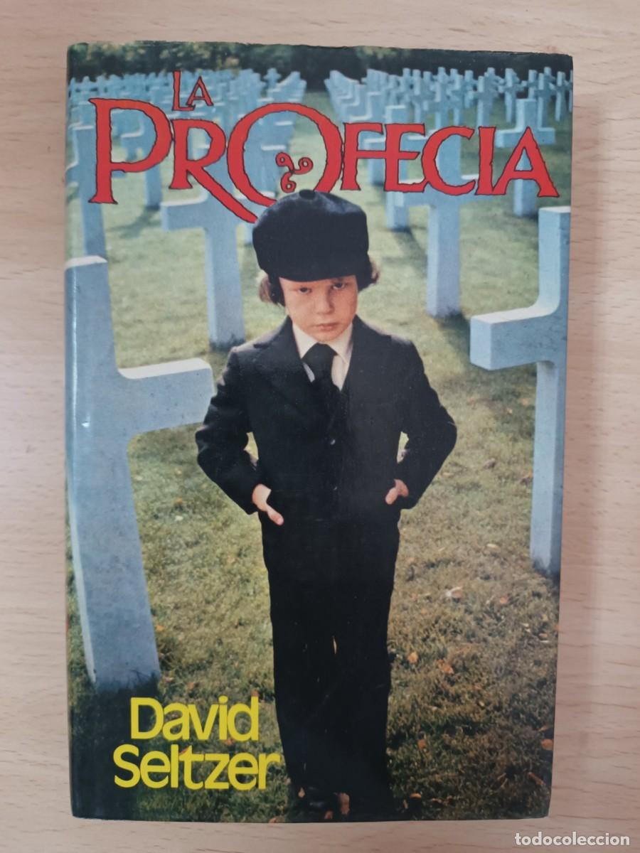 Libros de segunda mano: La profec&iacute;a David Seltzer - Foto 1