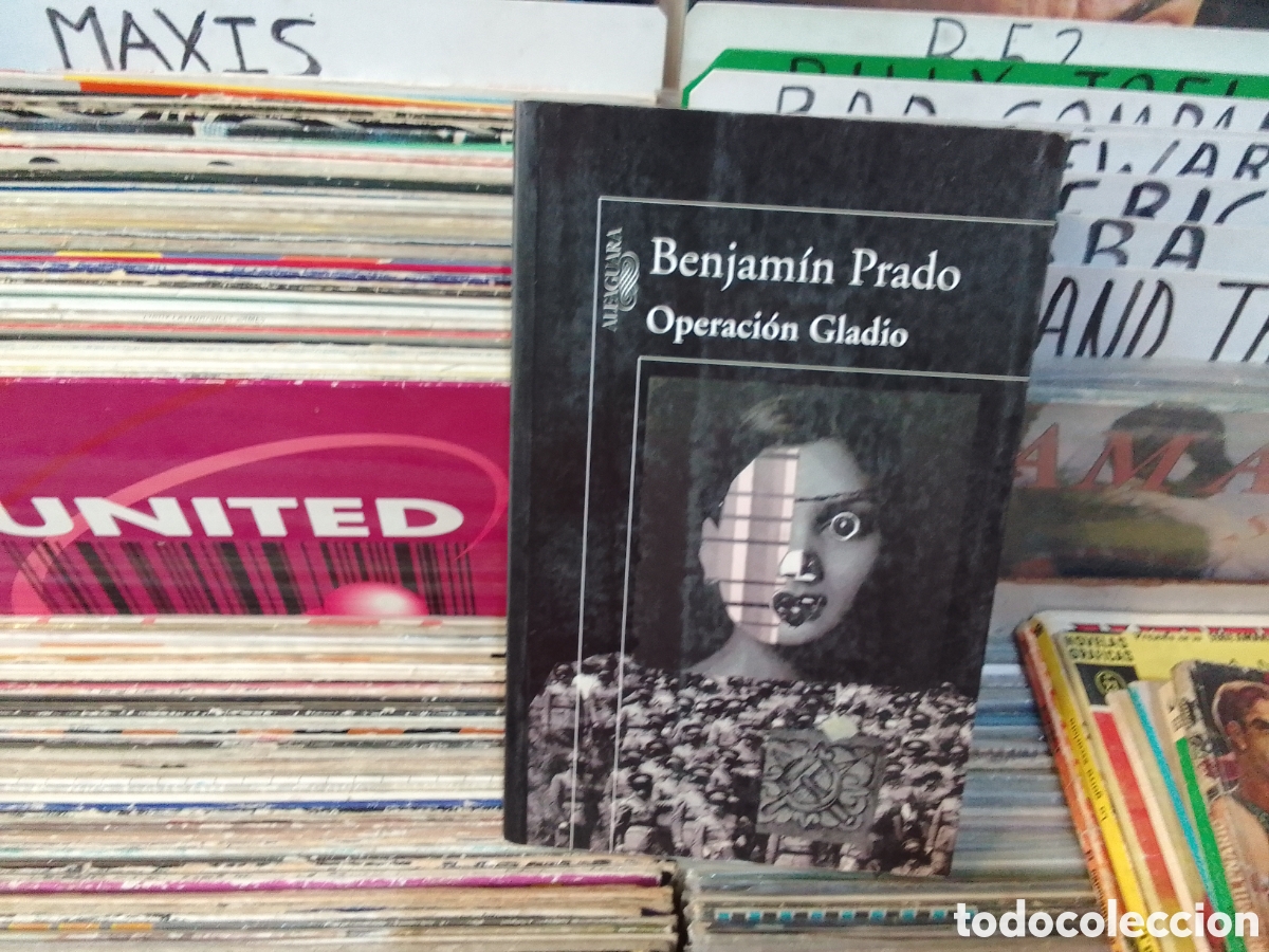 Libri di seconda mano: operacion gladio benjamin prado alfaguara 2011