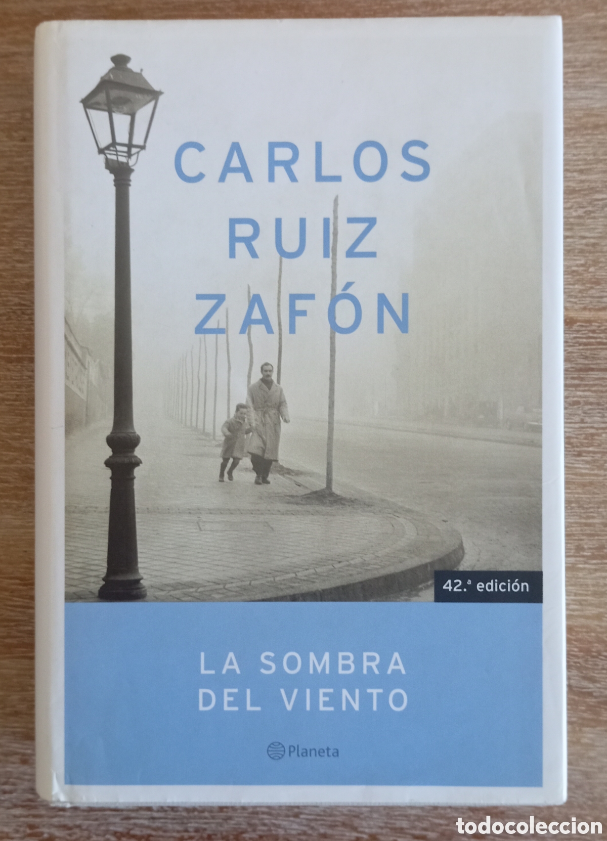 Libros de segunda mano: LA SOMBRA DEL VIENTO - CARLOS RUIZ ZAFON