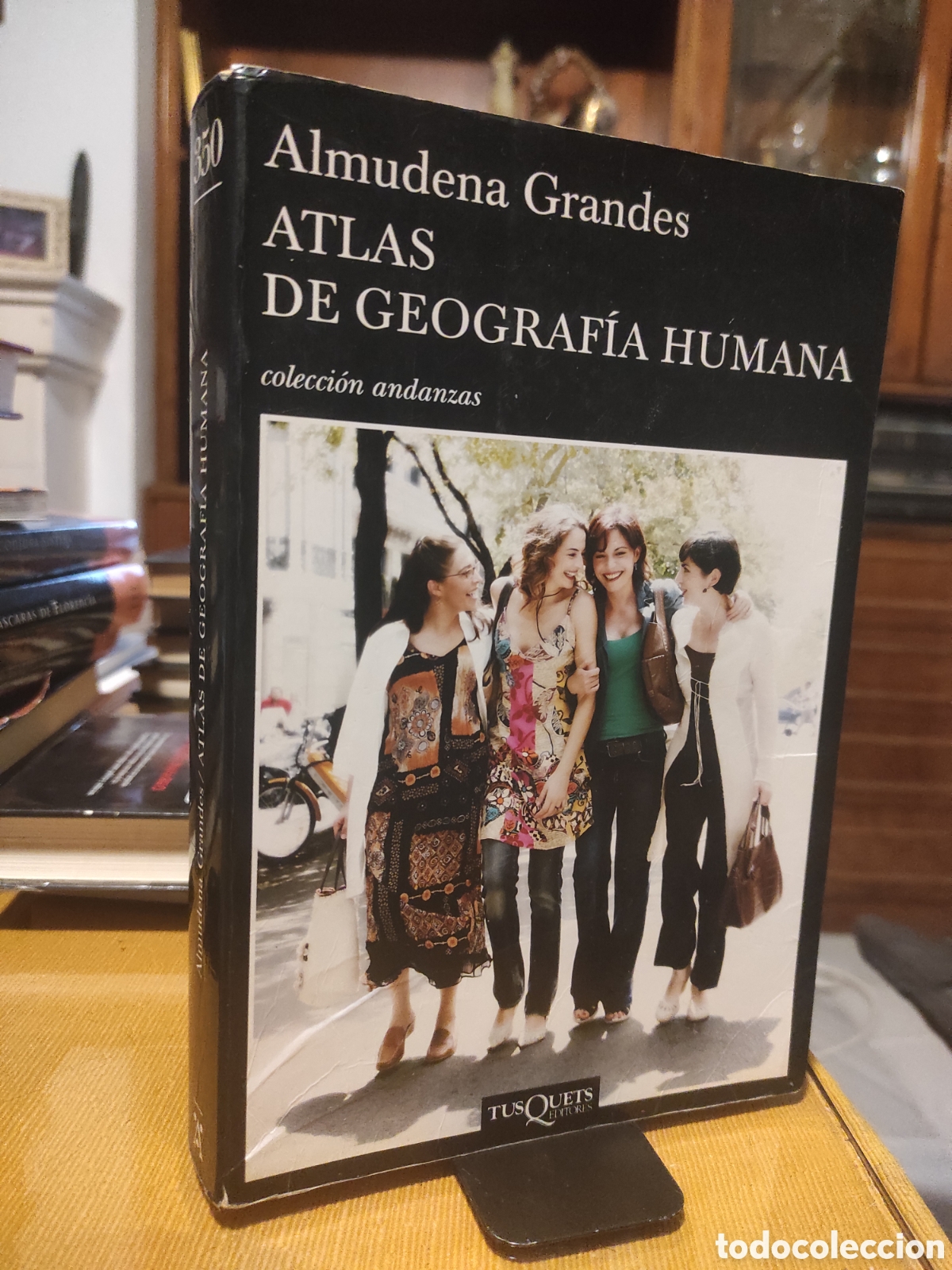 Libros de segunda mano: Atlas de geograf&iacute;a humana. Almudena Grandes (PEDIDO MINIMO 10&euro;)