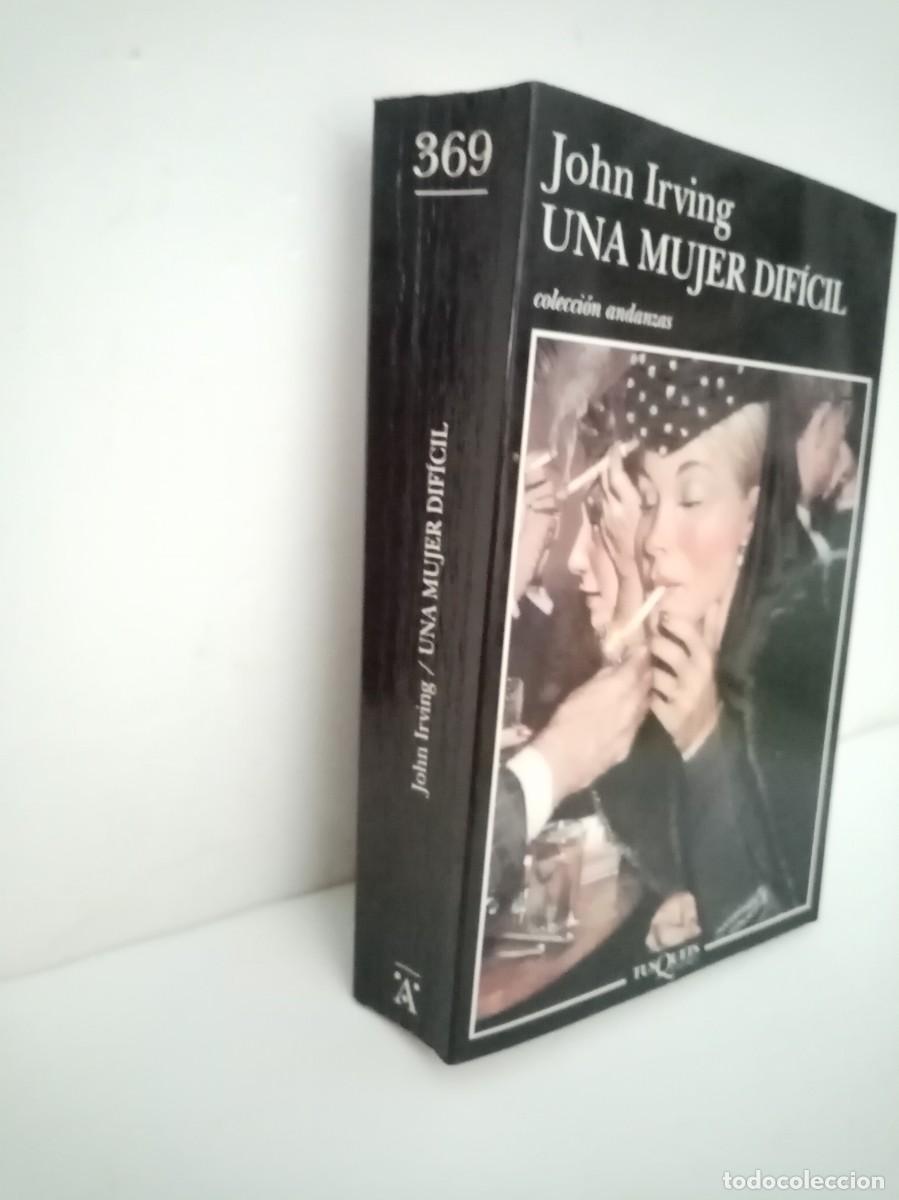 Libros de segunda mano: Una mujer dif&iacute;cil John Irving - Foto 2