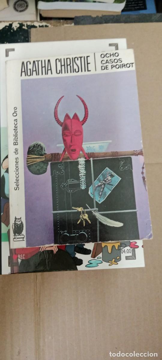 Libros de segunda mano: OCHO CASOS DE POIROT AGATHA CHRISTIE LIBRO CC-MAZ