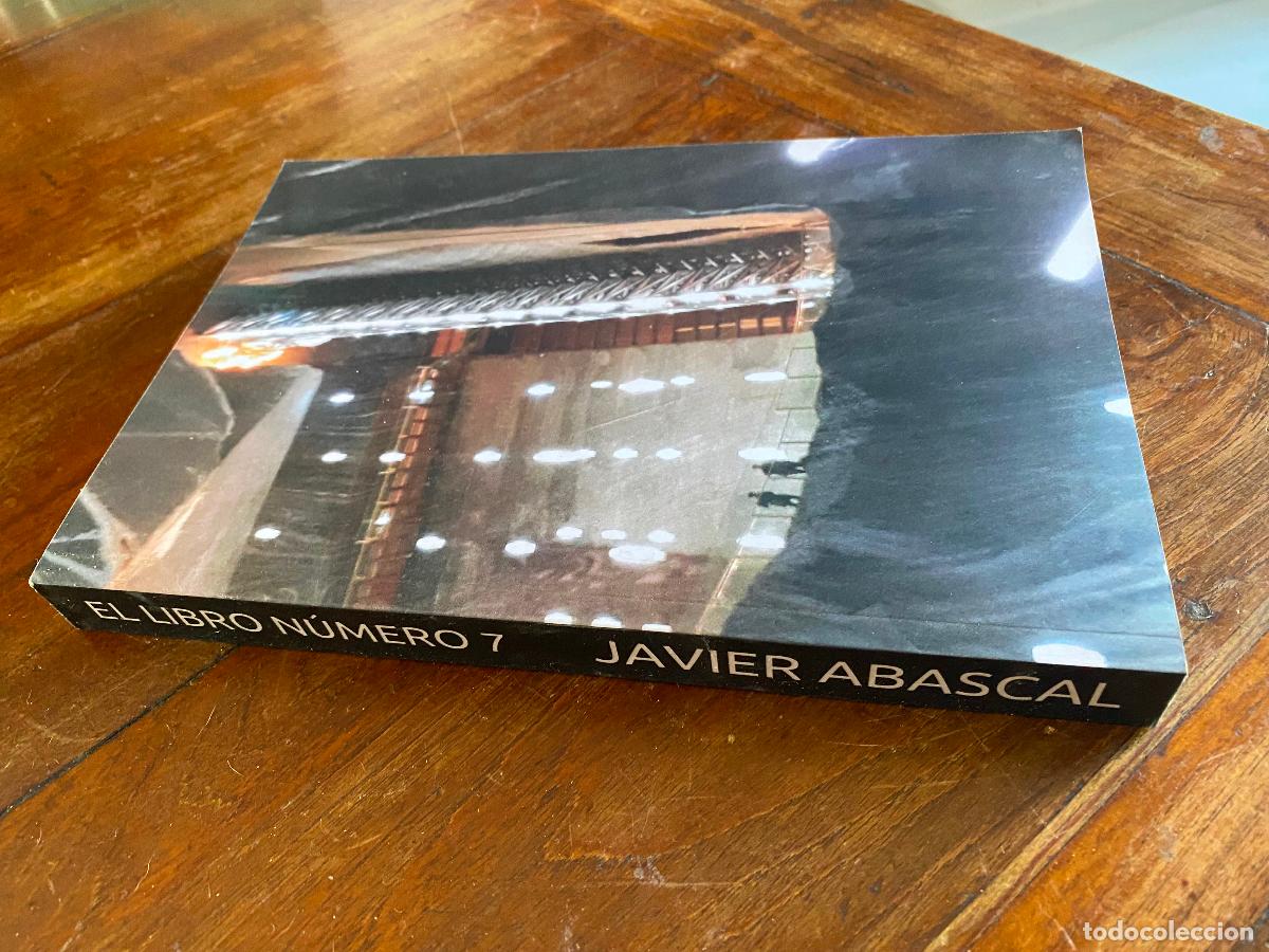 Libros de segunda mano: EL LIBRO N&Uacute;MERO 7 de JAVIER ABASCAL (Autor)
