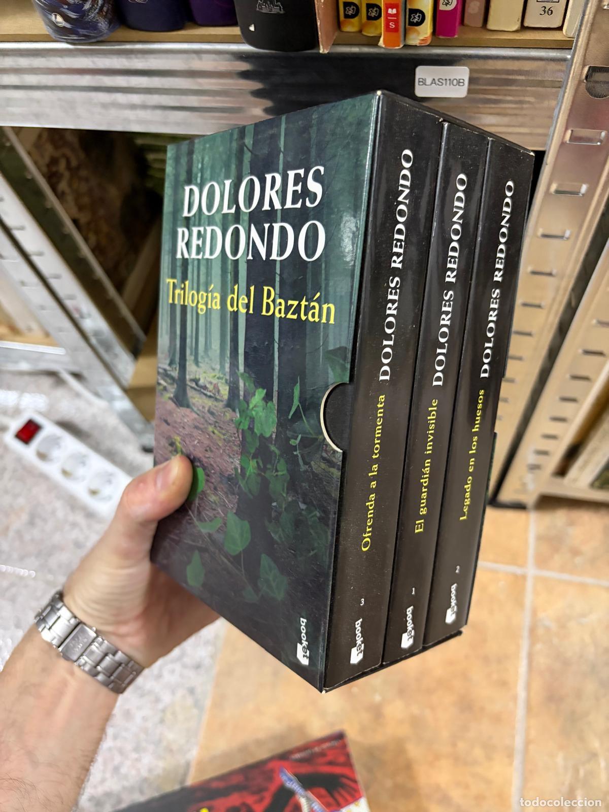 Libros de segunda mano: BLAS110B Trilog&iacute;a del Bazt&aacute;n Dolores Redondo Booket