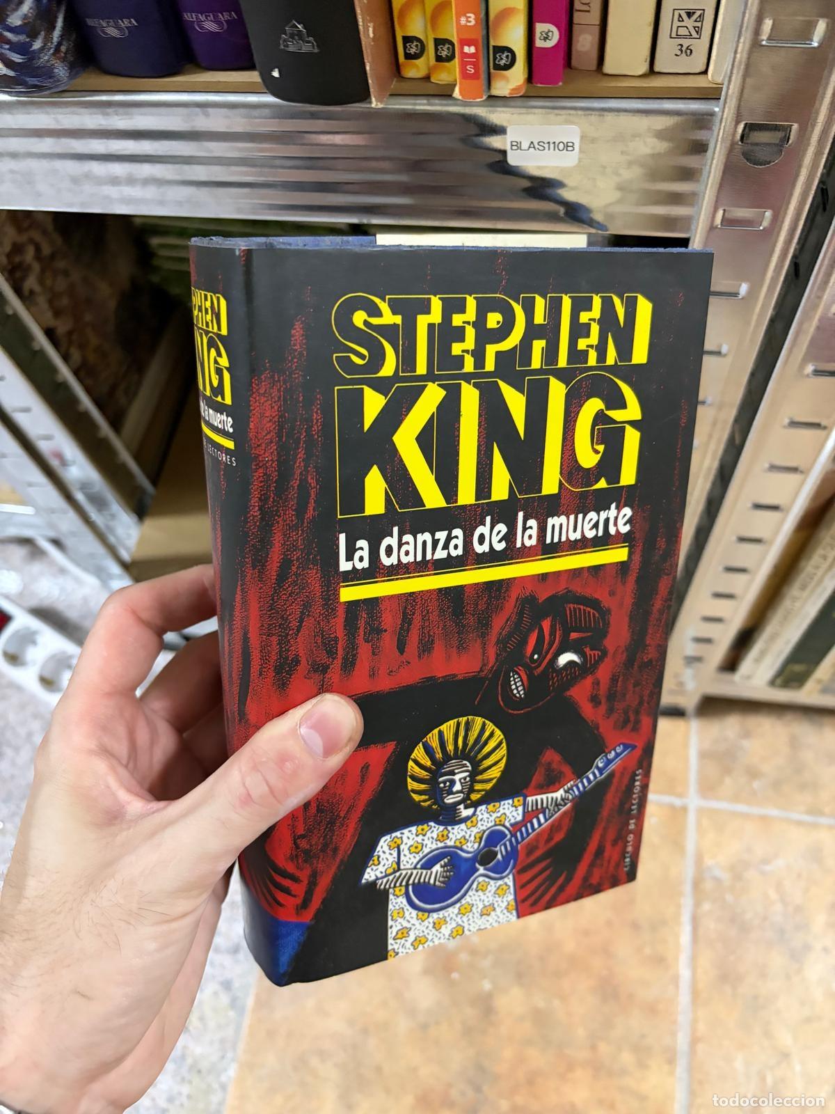 Libros de segunda mano: BLAS110B La danza de la muerte Stephen King - - Foto 1