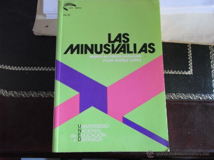 Libros de segunda mano: Las minusval&iacute;as. UNED. - Foto 1