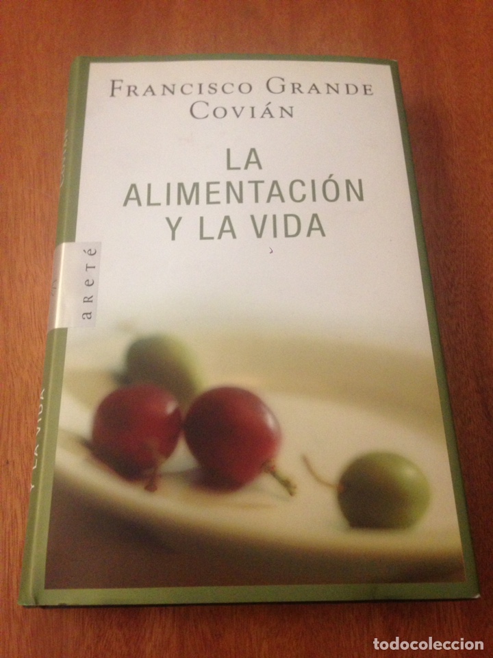 Libros de segunda mano: LA ALIMENTACI&Oacute;N Y LA VIDA - Foto 1