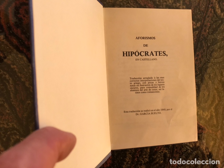 Libros de segunda mano: Aforismos de Hip&oacute;crates. Buen estado - Foto 2