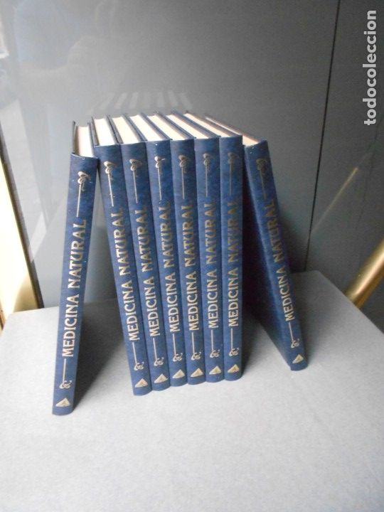Libros de segunda mano: MEDICINA NATURAL. 8 TOMOS - Foto 1