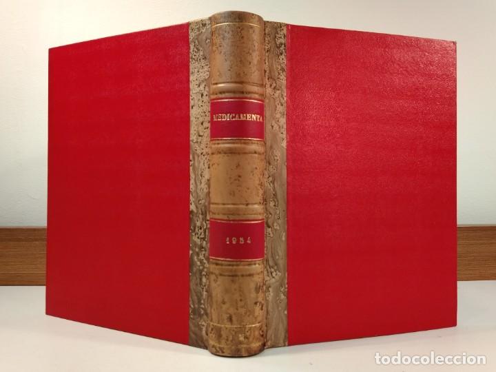 Libri di seconda mano: MEDICAMENTA. REVISTA DE ESTUDIOS Y TRABAJOS PROFESIONALES DE CIENCIAS M&Eacute;DICAS. A&ntilde;o 1954