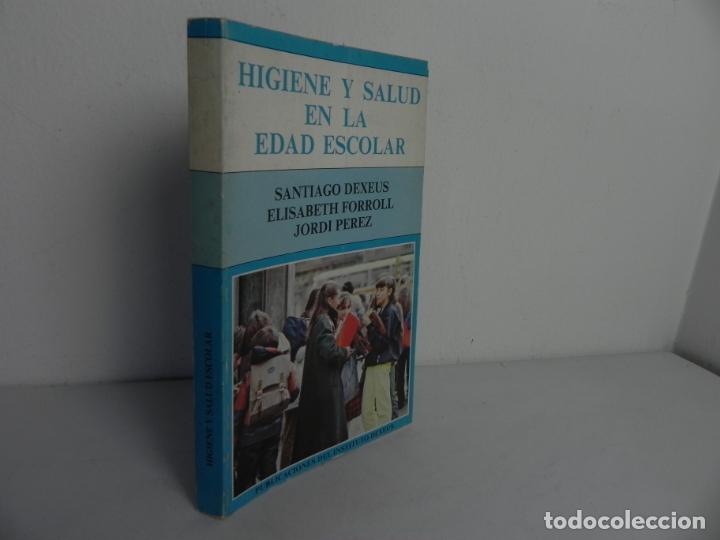 Second hand books: HIGIENE Y SALUD EN LA EDAD ESCOLAR (S. DEXEUS / E. FORROLL / J. PEREZ) LA GAYA CIENCIA-1983