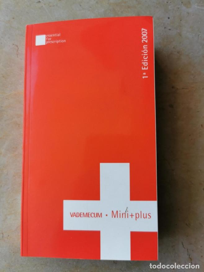 Libros de segunda mano: VADEMECUM MINI+PLUS 1&ordf; EDICION 2007 - Foto 1