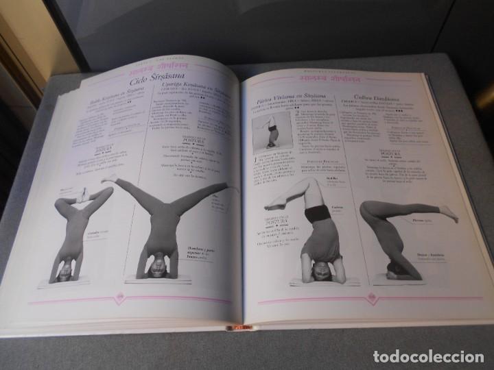 Libros de segunda mano: YOGA. EL METODO ILENGAR. - Foto 12